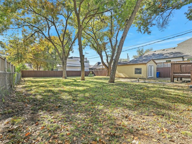 3960 Lively Lane, Dallas, TX 75220