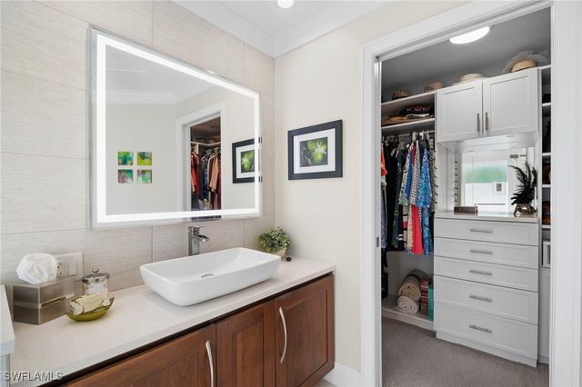 10249 Boca CIR, Naples, FL 34109