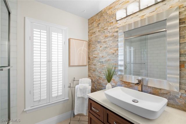 10249 Boca CIR, Naples, FL 34109