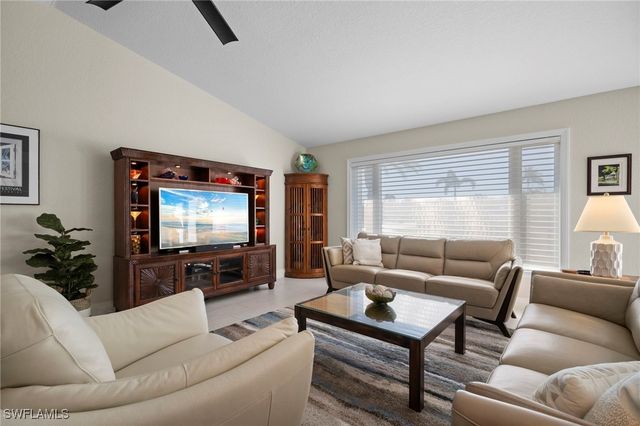 10249 Boca CIR, Naples, FL 34109