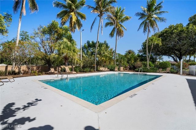 10249 Boca CIR, Naples, FL 34109