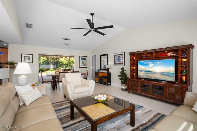 10249 Boca CIR, Naples, FL 34109