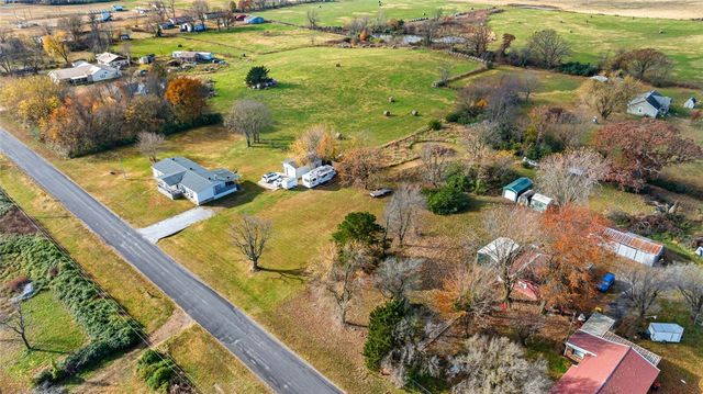 1991 Colcord Avenue, Colcord, OK 74338