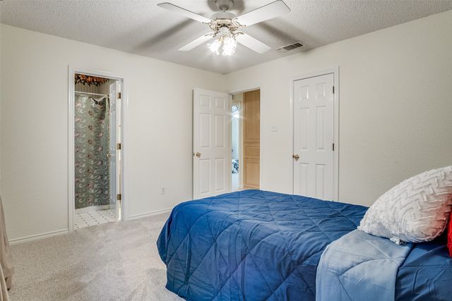 221 Valley Ranch Road, Weatherford, TX 76087