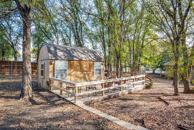 221 Valley Ranch Road, Weatherford, TX 76087