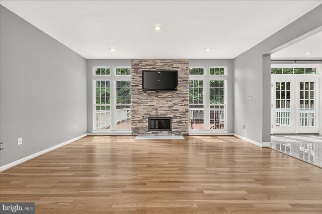 6455 SADDLEBROOK LN, Frederick, MD 21701