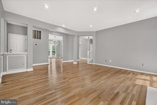 6455 SADDLEBROOK LN, Frederick, MD 21701