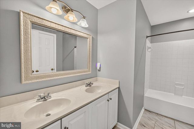 6455 SADDLEBROOK LN, Frederick, MD 21701