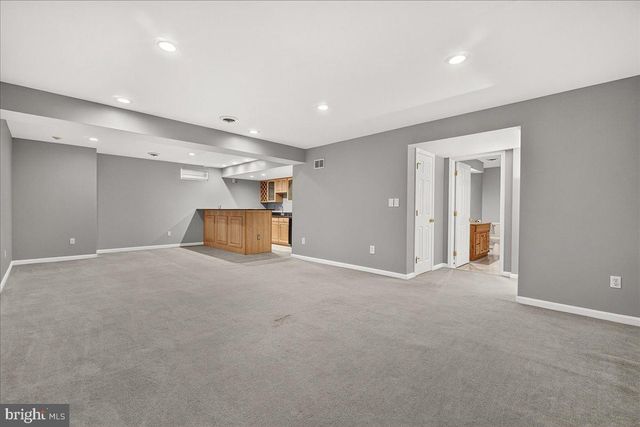6455 SADDLEBROOK LN, Frederick, MD 21701