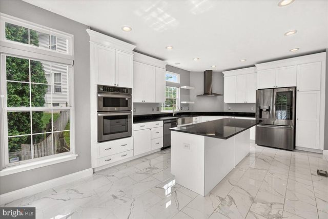 6455 SADDLEBROOK LN, Frederick, MD 21701