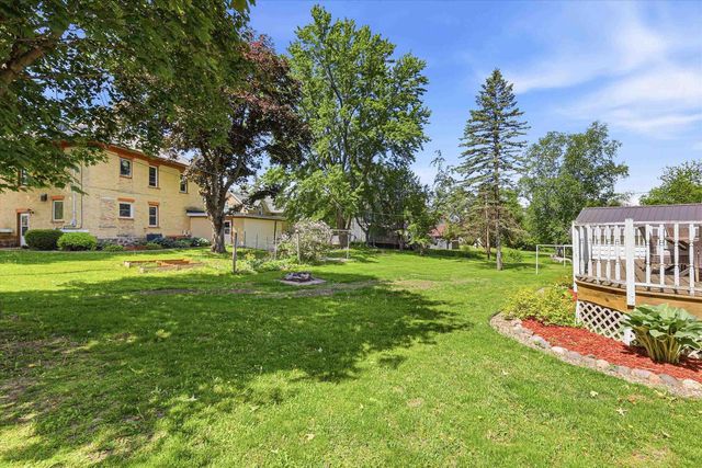 129 N PARKVIEW AVENUE, Marion, WI 54950