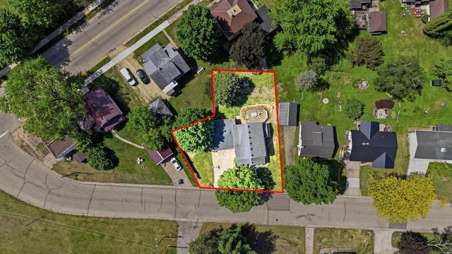 129 N PARKVIEW AVENUE, Marion, WI 54950