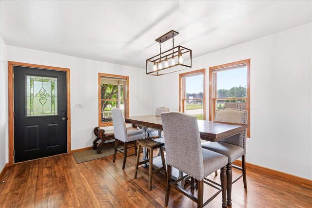 129 N PARKVIEW AVENUE, Marion, WI 54950