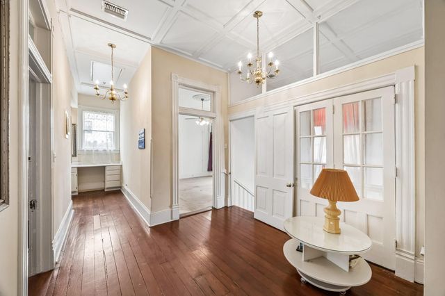 1818 Broadway Street, Galveston, TX 77550