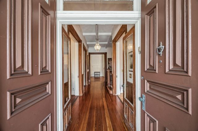 1818 Broadway Street, Galveston, TX 77550