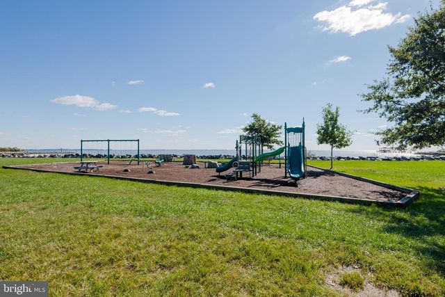 1191 POPLAR AVE, Shady Side, MD 20764