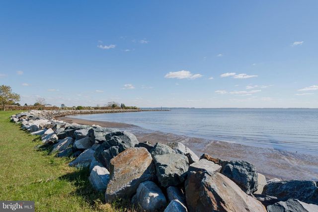 1191 POPLAR AVE, Shady Side, MD 20764