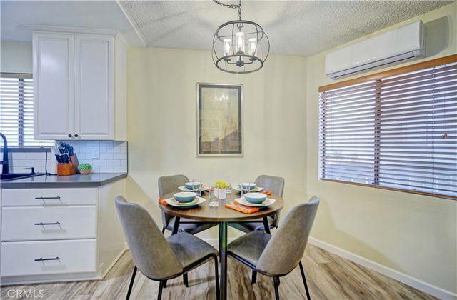 4110 Elm Avenue 203, Long Beach, CA 90807