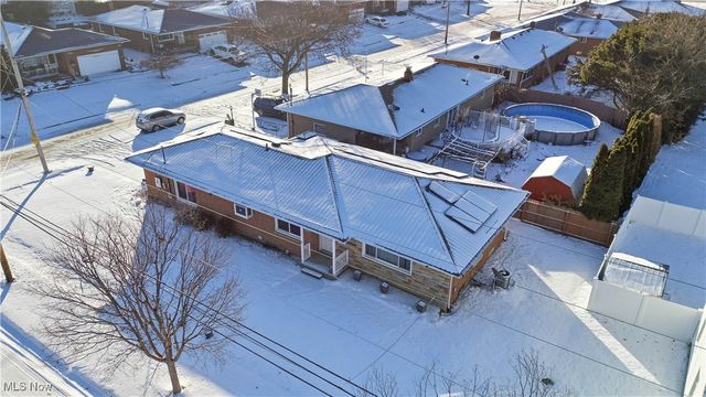 502 E Woodsdale Avenue, Akron, OH 44301