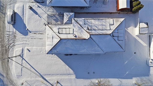 502 E Woodsdale Avenue, Akron, OH 44301