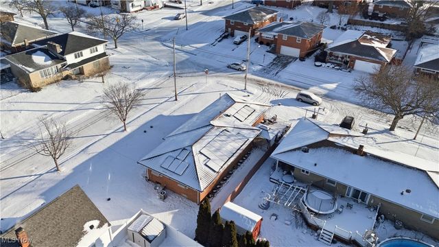 502 E Woodsdale Avenue, Akron, OH 44301