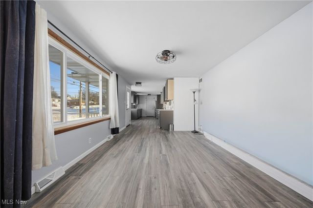 502 E Woodsdale Avenue, Akron, OH 44301