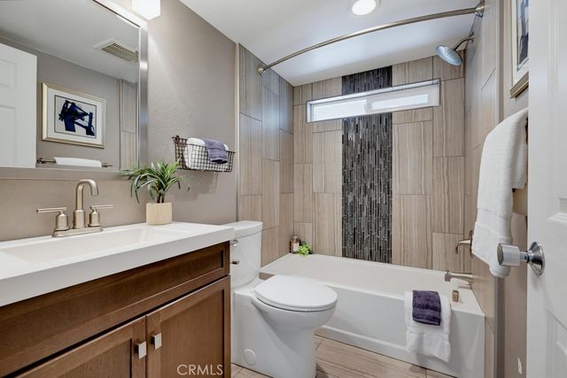 1118 Sandi Lane, Costa Mesa, CA 92627