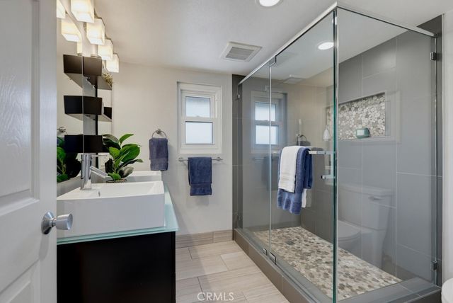 1118 Sandi Lane, Costa Mesa, CA 92627