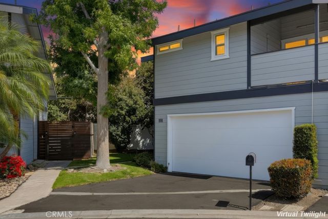 1118 Sandi Lane, Costa Mesa, CA 92627