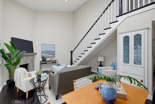 1118 Sandi Lane, Costa Mesa, CA 92627