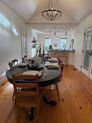 105 Elm Street A, Andover, MA 01810