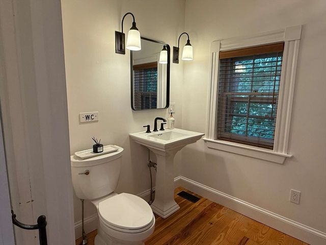 105 Elm Street A, Andover, MA 01810