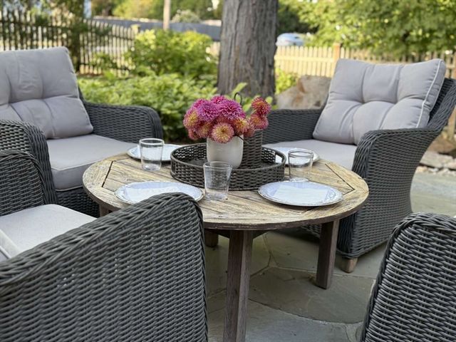 105 Elm Street A, Andover, MA 01810