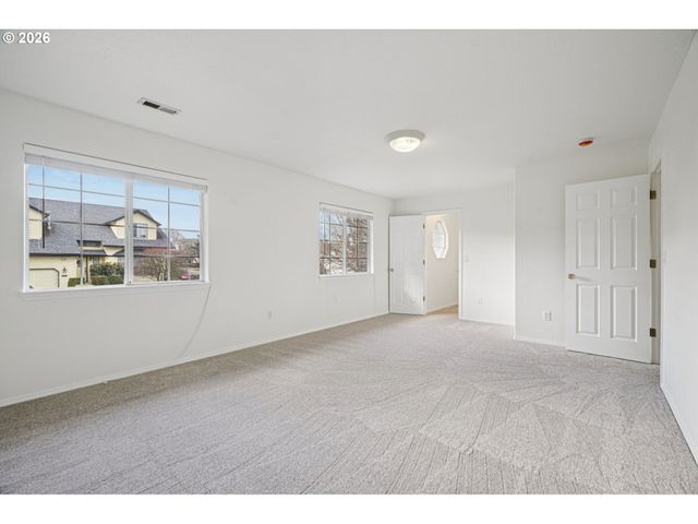 5052 Nw MILLSTONE Way, Portland, OR 97229