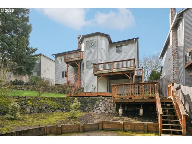 5052 Nw MILLSTONE Way, Portland, OR 97229