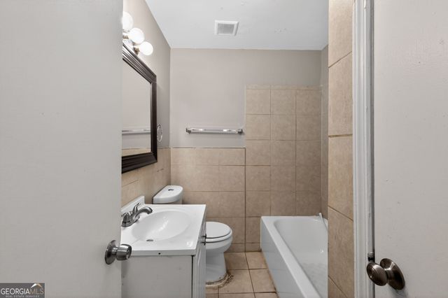 2586 Wiggins Street, Lithonia, GA 30058