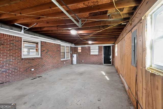 2586 Wiggins Street, Lithonia, GA 30058