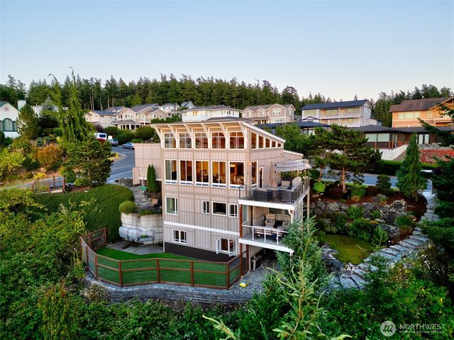 2020 Kansas Avenue, Anacortes, WA 98221