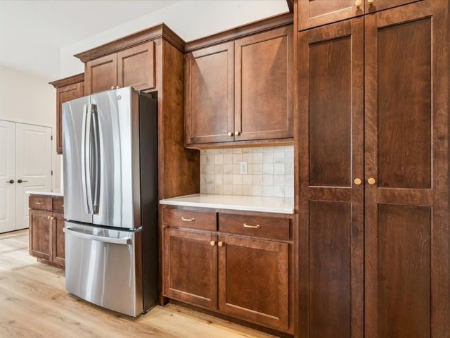 658 Maclan Court, Iowa City, IA 52246