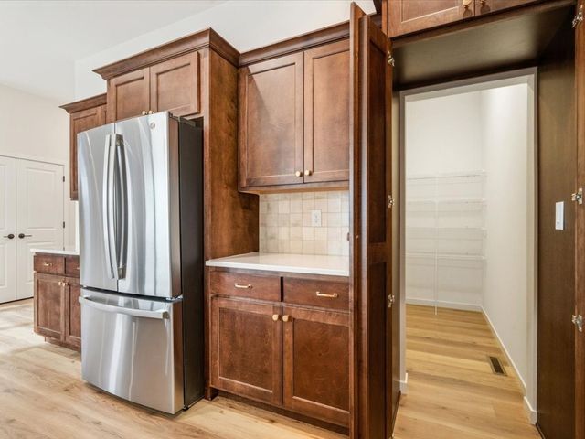 658 Maclan Court, Iowa City, IA 52246