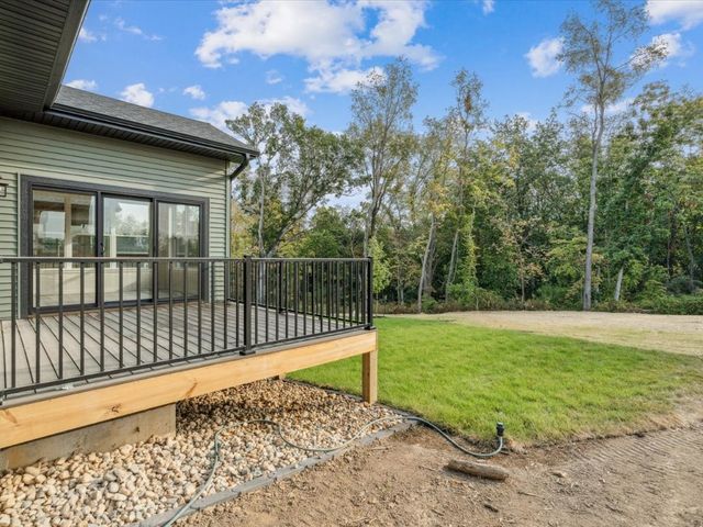 658 Maclan Court, Iowa City, IA 52246