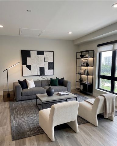 118 S Ave 63, Highland Park, CA 90042