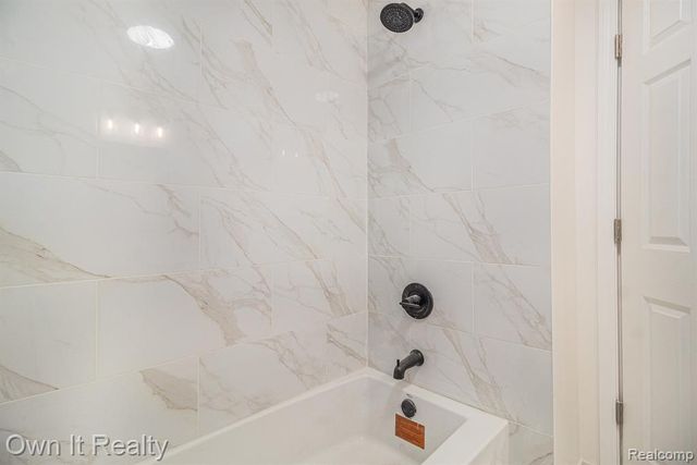 29959 Glenwood Street, Inkster, MI 48141