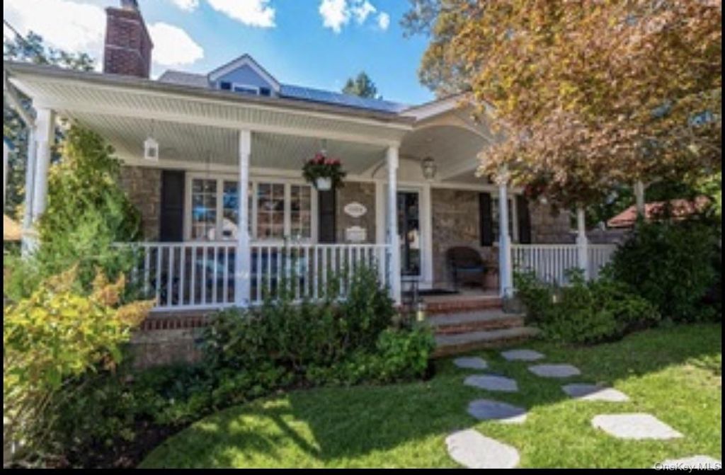 1984 Russell Street, North Bellmore, NY 11710