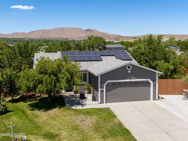 5633 Ranch Court, Sun Valley, NV 89433