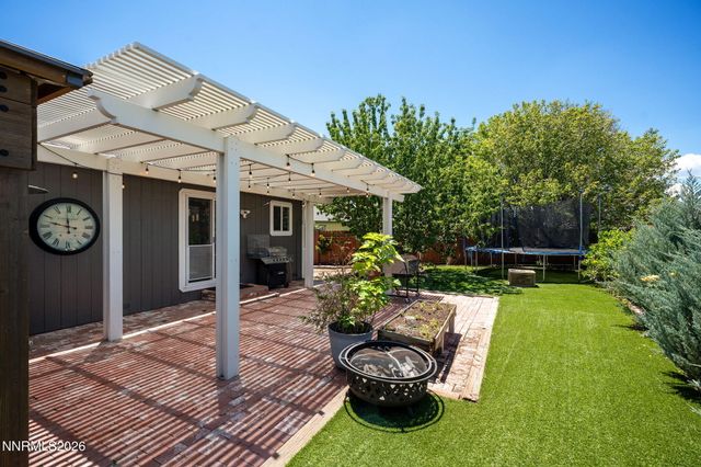 5633 Ranch Court, Sun Valley, NV 89433