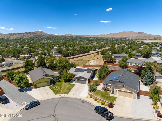 5633 Ranch Court, Sun Valley, NV 89433