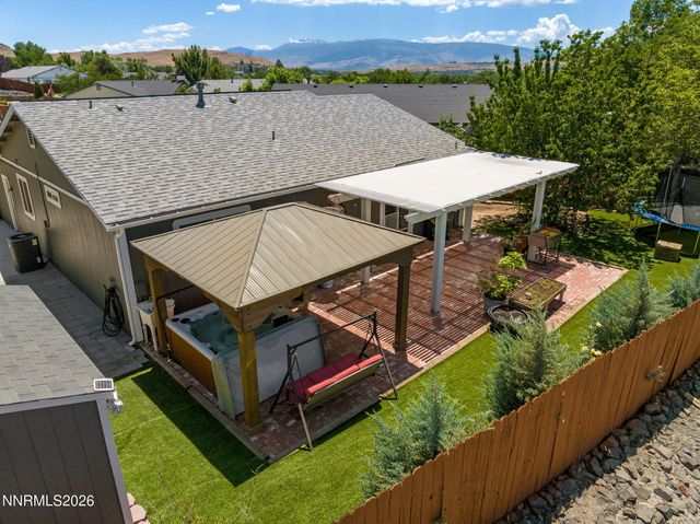 5633 Ranch Court, Sun Valley, NV 89433