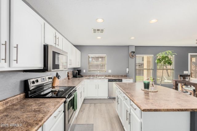 11737 W ROBIN Drive, Sun City, AZ 85373