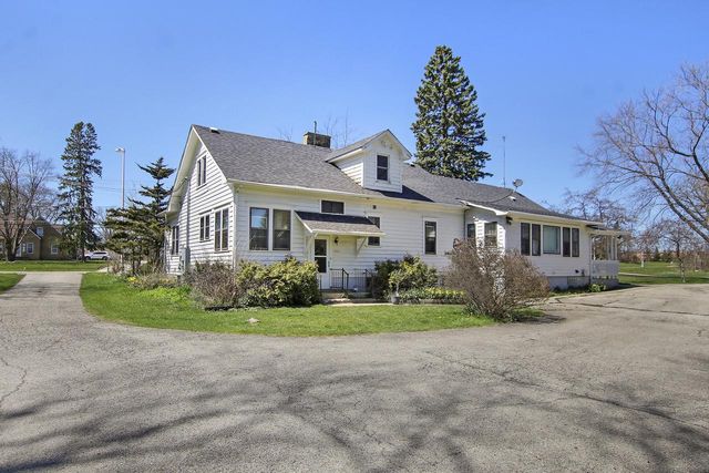 2031 30th AVENUE, Kenosha, WI 53144